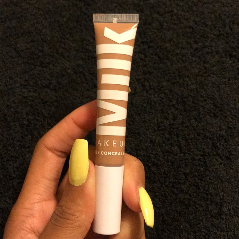 FLEX CONCEALER (MEDIUM TAN)